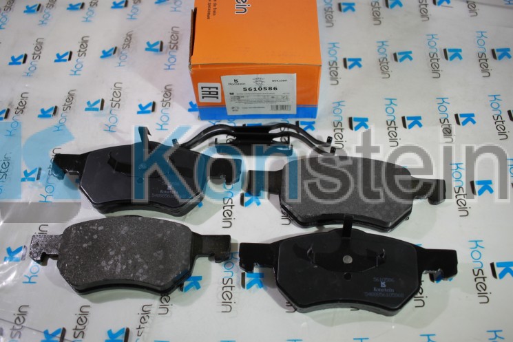 Колодки тормозные дисковые 5610586 передние CHRYSLER VOYAGER IV (15")(смесь HSP)
